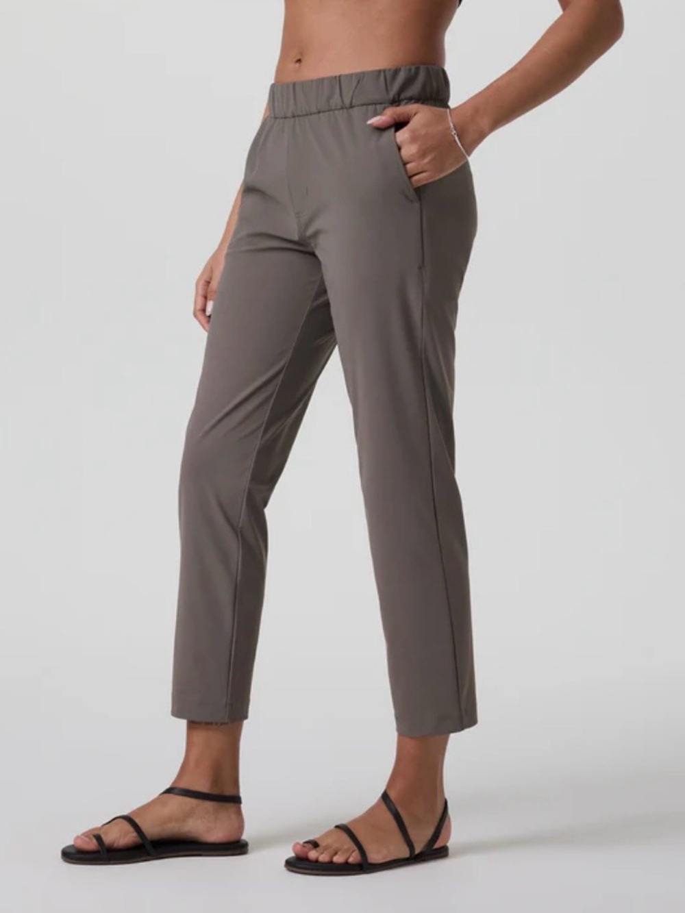 Vuori Miles Ankle Pant - Picture 3 of 13